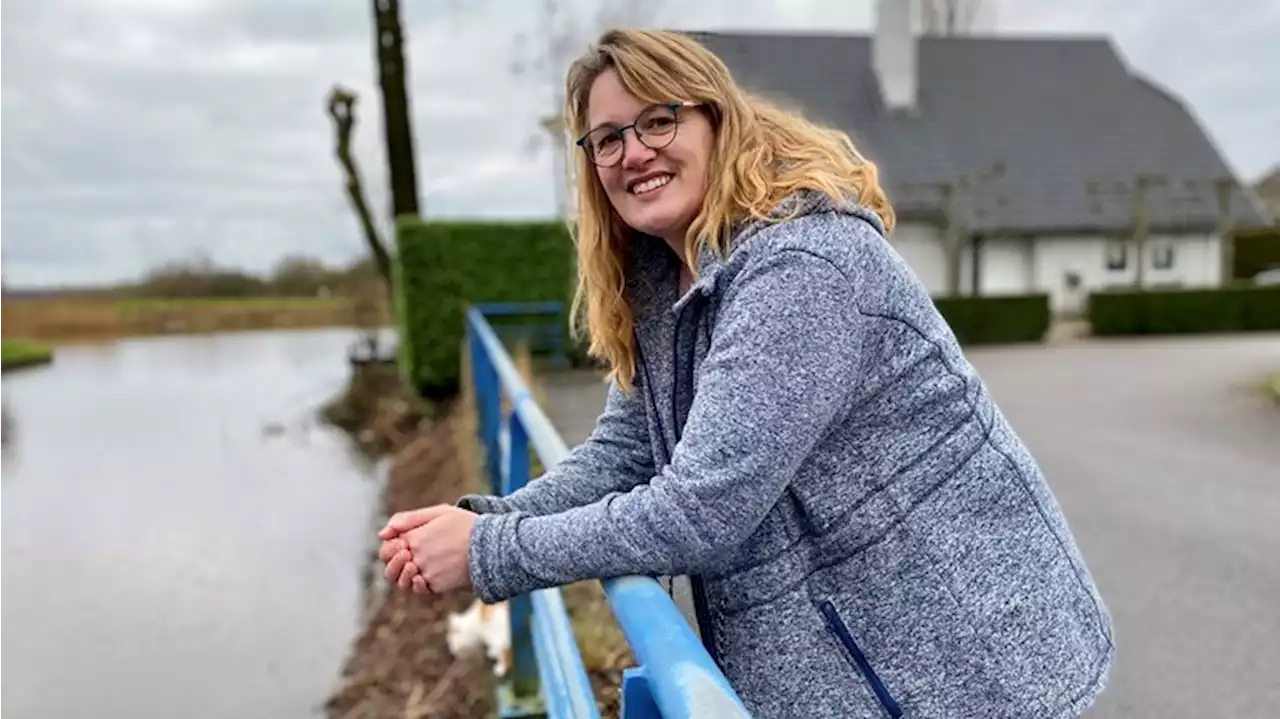 Claudia Ester (49) uit Emmen werkt in de zorg en heeft long covid: 'Blijf ik nog weken, maanden of jaren ziek?'