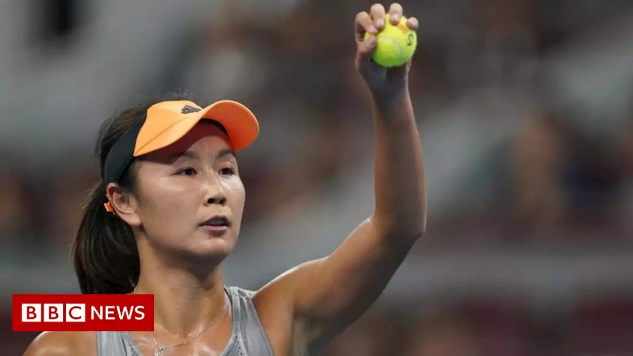 Australian Open: Navratilova blasts Peng Shuai T-shirt ban