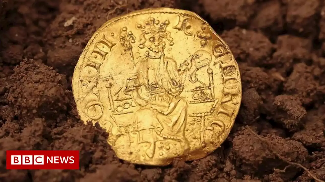 Gold coin found in Devon field fetches £540,000