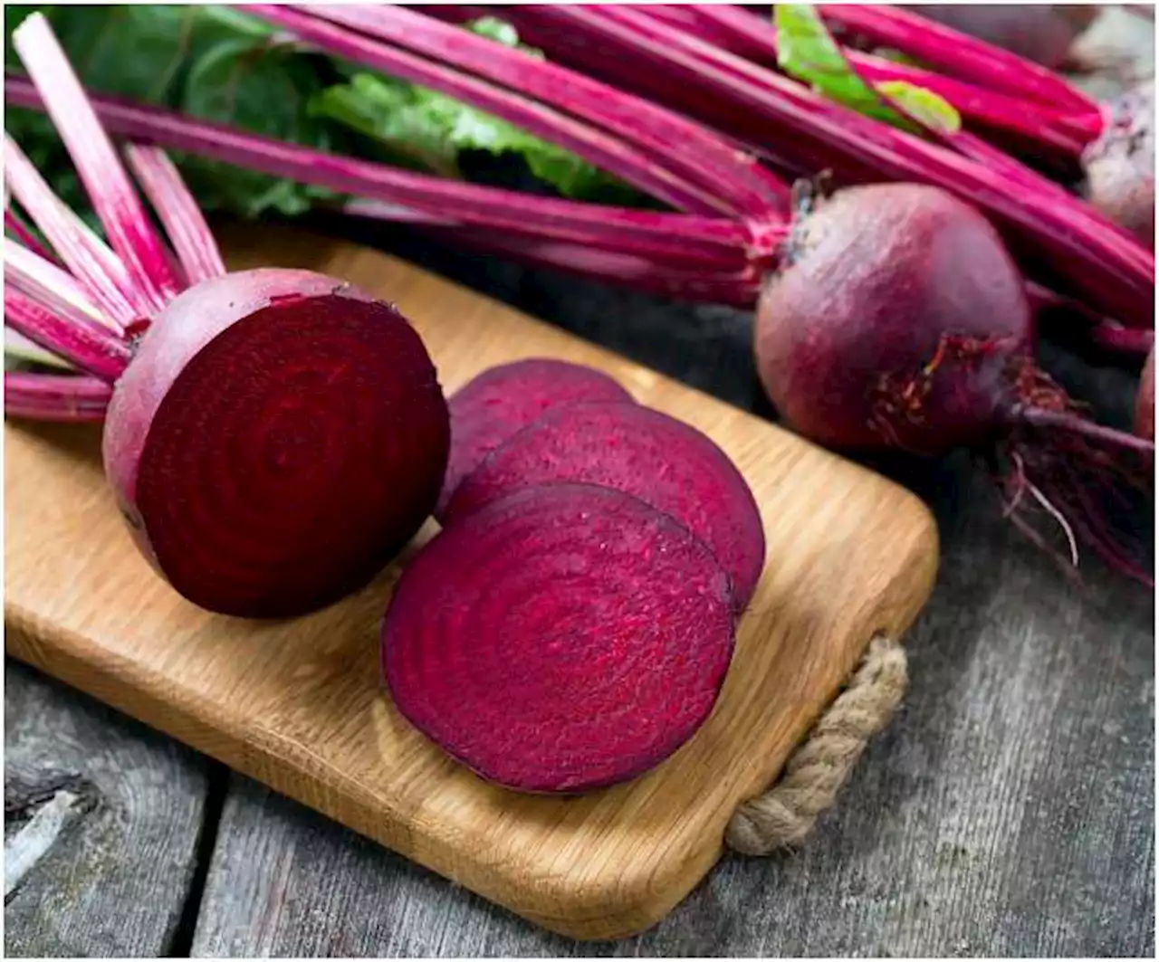 Beetroot For Cancer: क्या कैंसर से लड़ने में मददगार साबित होता है चुकंदर?