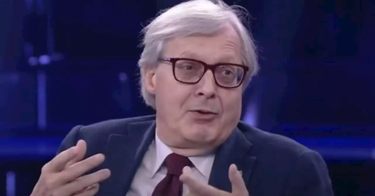 Quirinale, la 'spintarella' di Vittorio Sgarbi: 'Perché Mario Draghi sarebbe la vittoria del centrodestra'