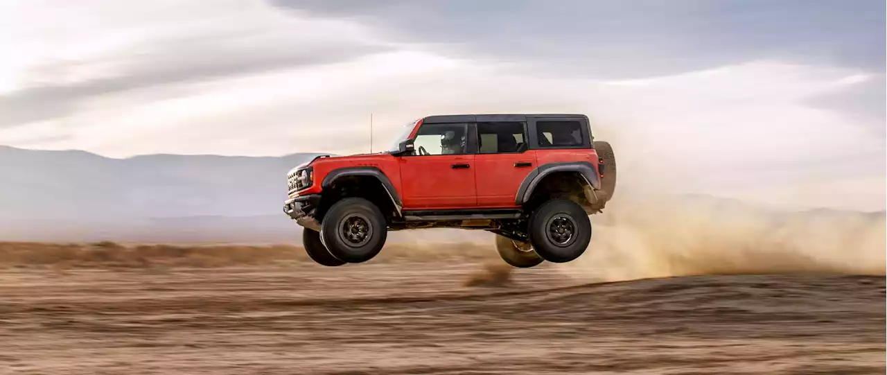 Preview: 2022 Ford Bronco Raptor takes off-road capability to the extreme