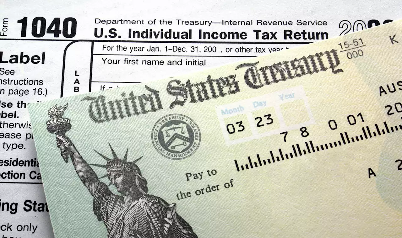 Tax Filing Season Kicks Off Today. Here's How to Get a Faster Refund