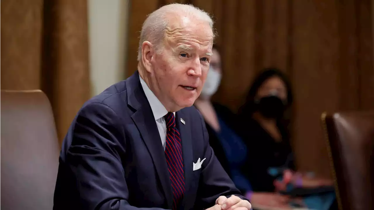 Biden Administration Orders Diplomats’ Families Out of Ukraine