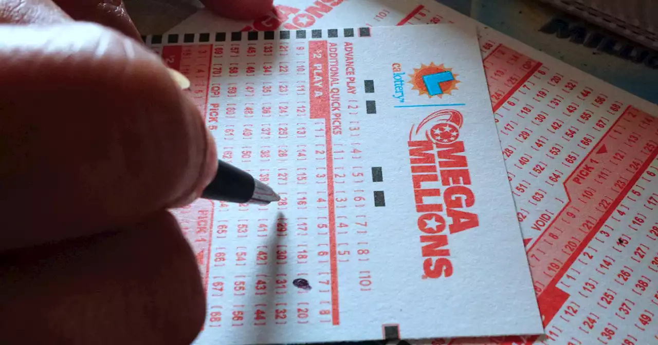 Man wins $4M Mega Millions prize using fortune cookie numbers