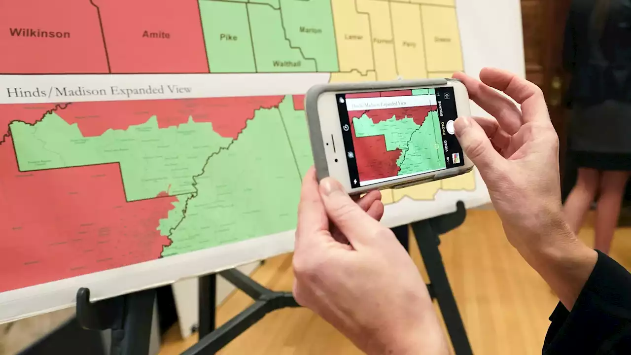 Lawmakers redraw congressional districts for first time since early 1990s