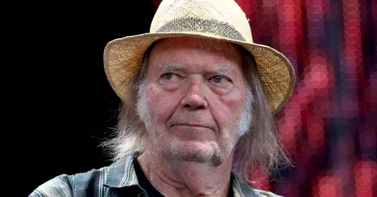 Neil Young reportedly tells Spotify to remove his music over Joe Rogan