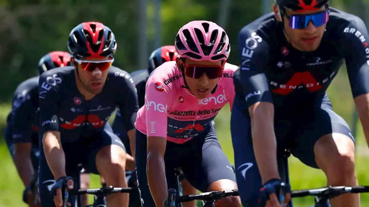 Ineos rodea a Egan Bernal y habla sobre 'posibles lesiones secundarias' en nuevo comunicado