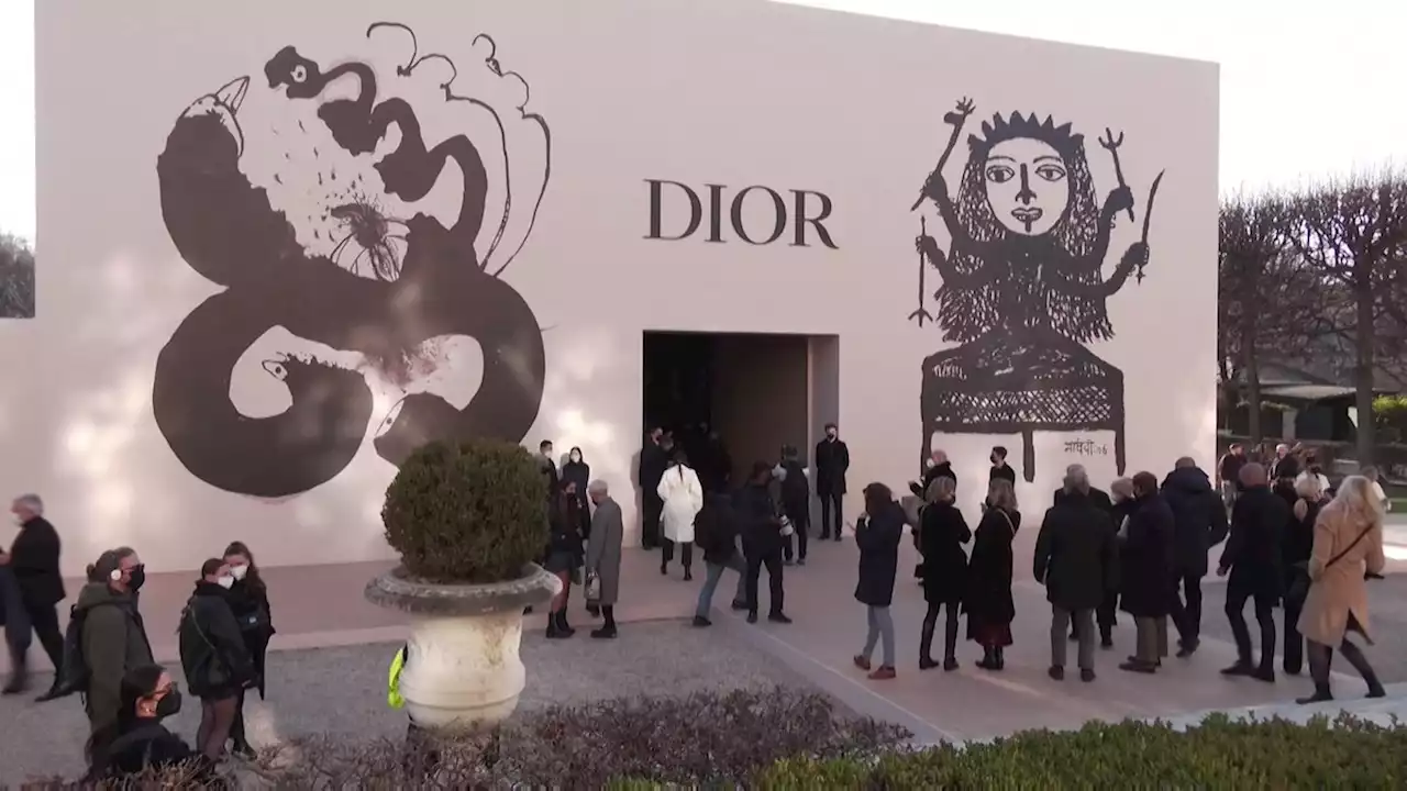 Dior showcases glittering craftsmanship on Paris runway