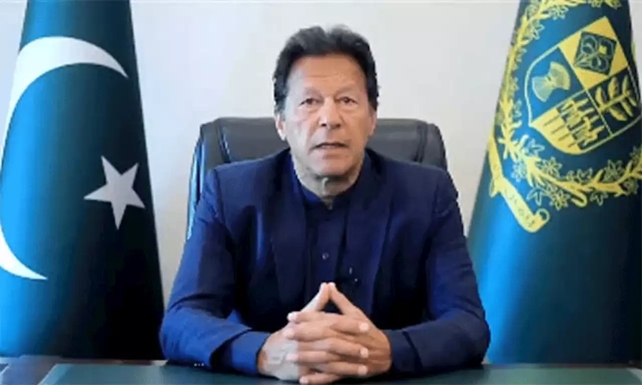 ملک میں غربت میں کمی آئی ہے، وزیراعظم عمران عمران خان