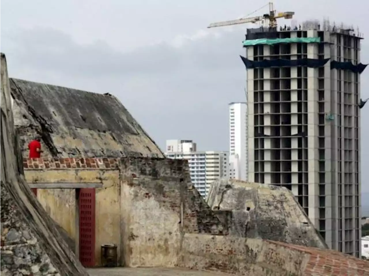 En febrero se conocerá la firma que recomendará la forma de demolición del Aquarela