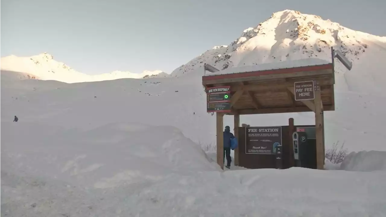 Avalanche center cancels fundraising event