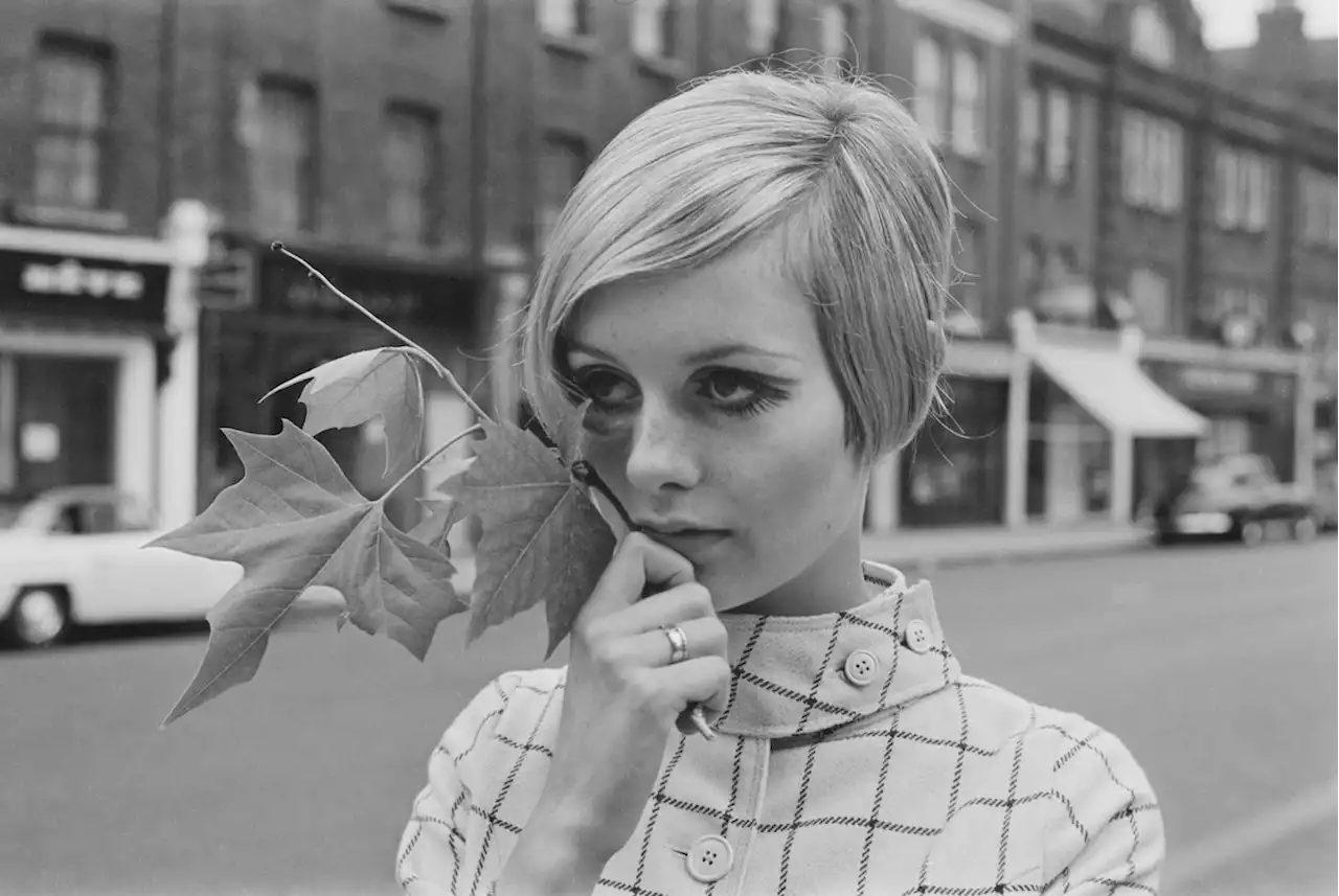 See Iconic Model Twiggy Now at 72 — Best Life