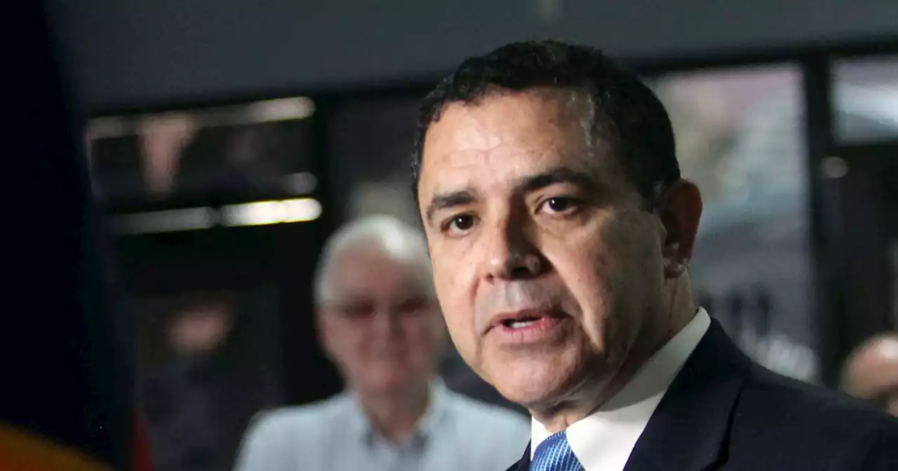 ‘No wrongdoing...and I intend to win,’ Laredo U.S. Rep. Henry Cuellar says after FBI raids his home