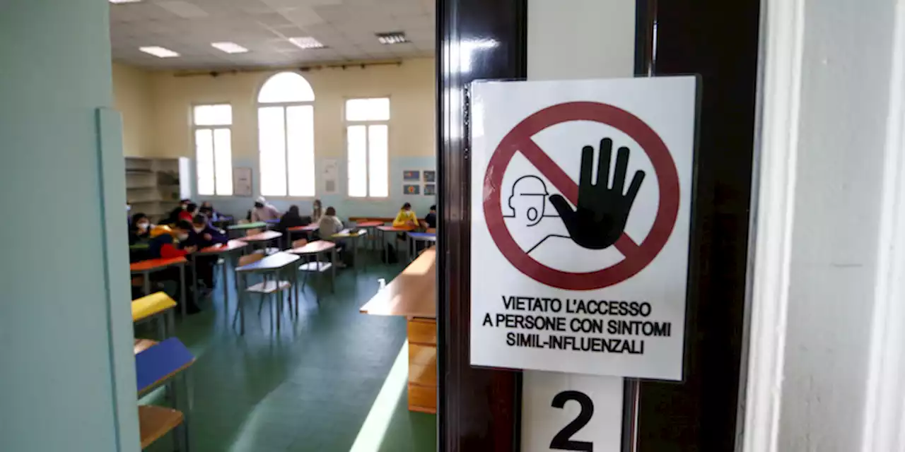 Le regole per le scuole sono un casino - Il Post