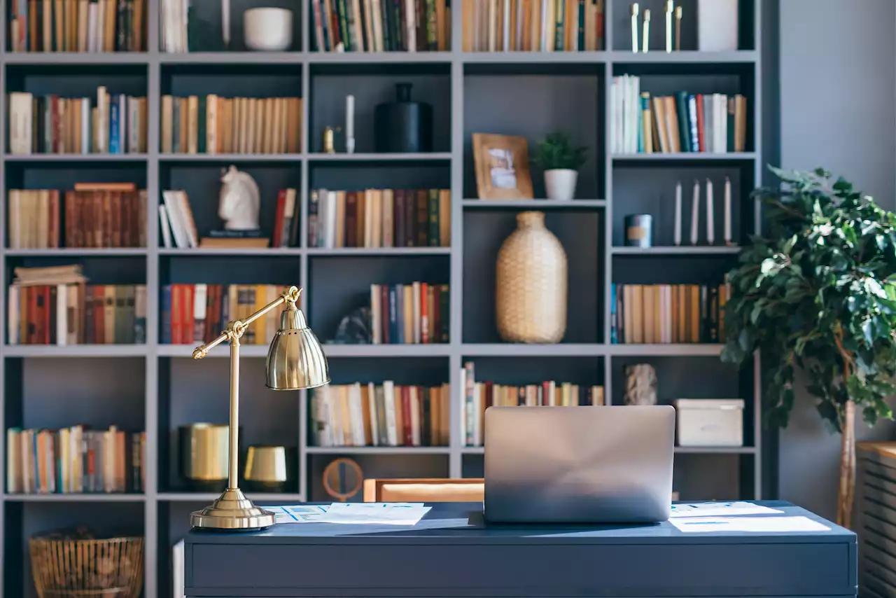 Parent-friendly workspace in library goes viral on Twitter: ‘This is a game-changer’