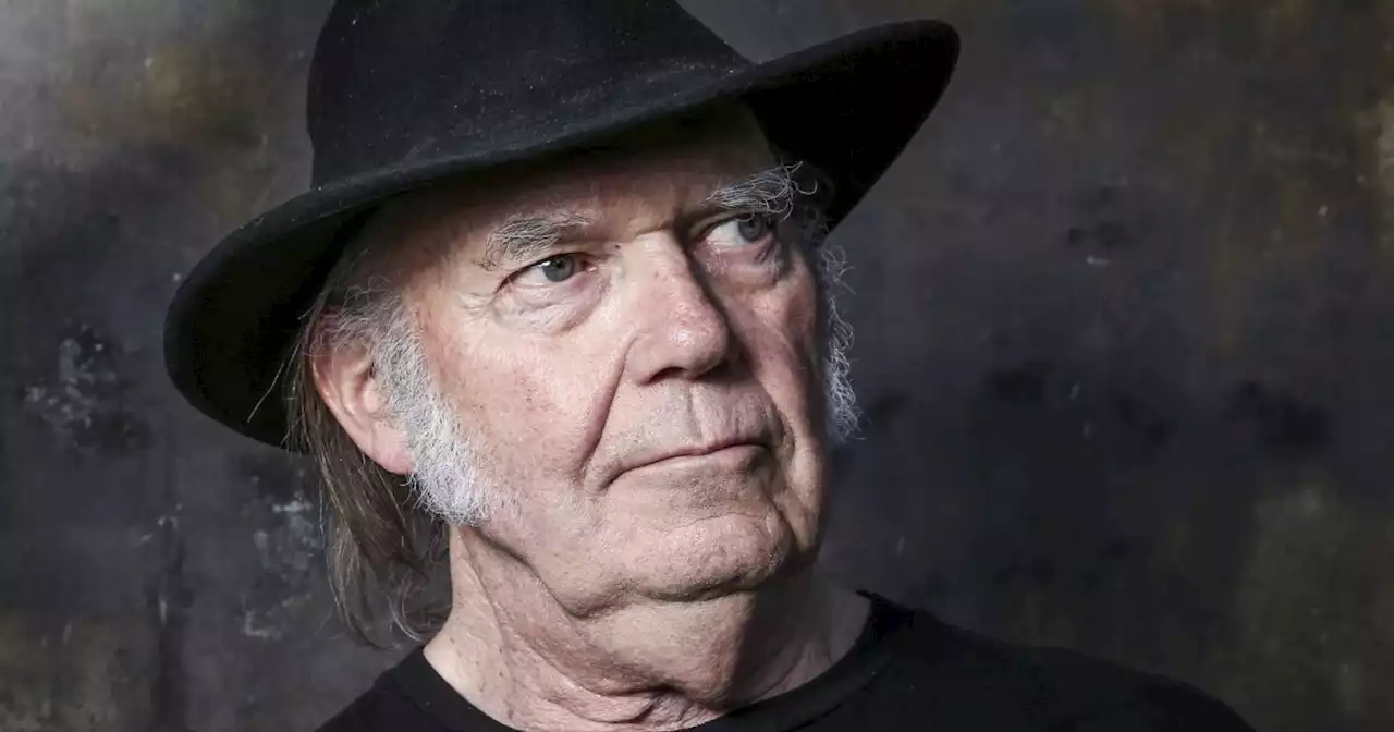 Neil Young gives Spotify an ultimatum: Me or Joe Rogan