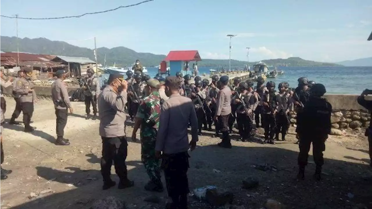 Kendalikan Kondisi Bentrok di Maluku Tengah, Pasukan Brimob 1 SSK Dikerahkan - Tribunnews.com