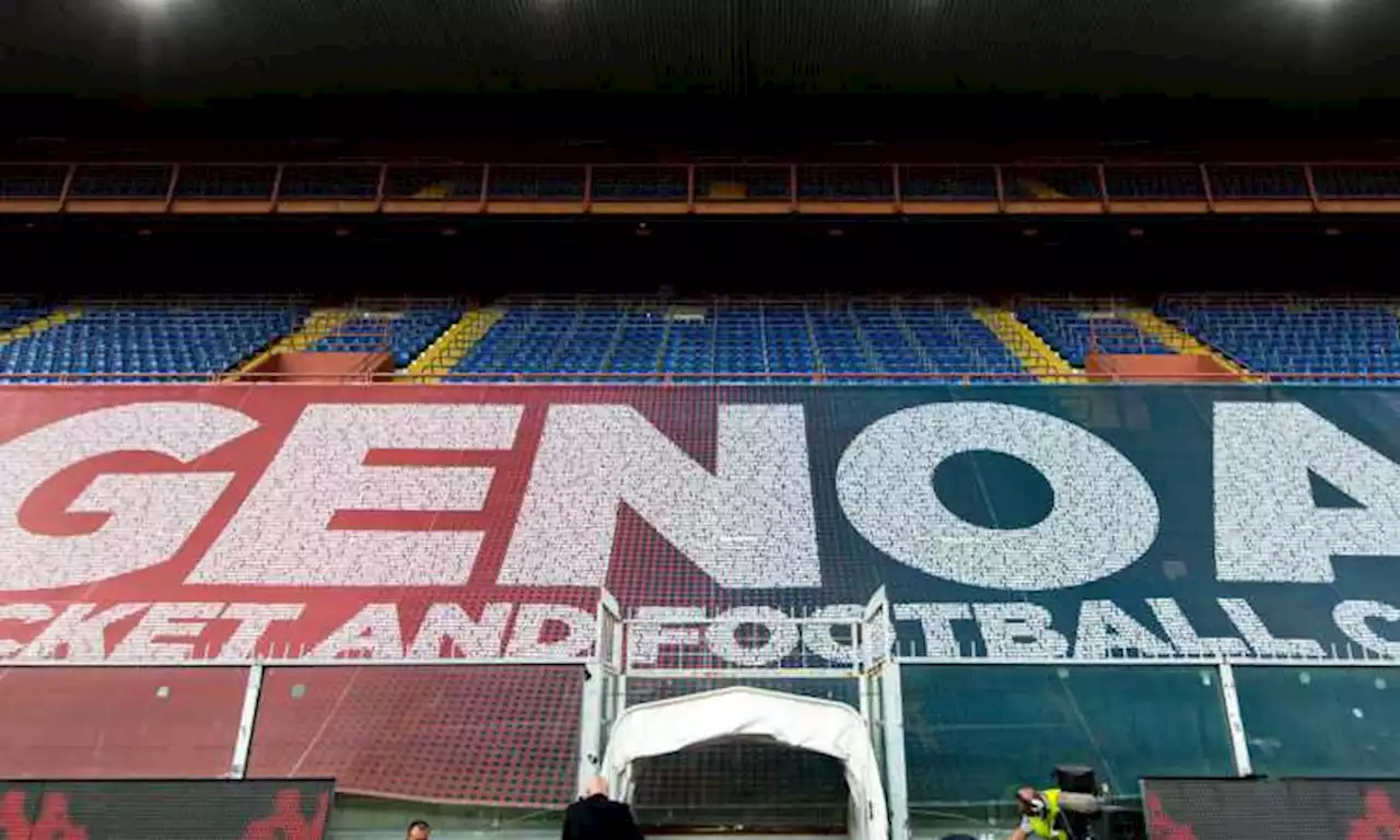 Indagati per estorsione 17 ultrà del Genoa: chiedevano denaro per tenere la 'pace' sugli spalti