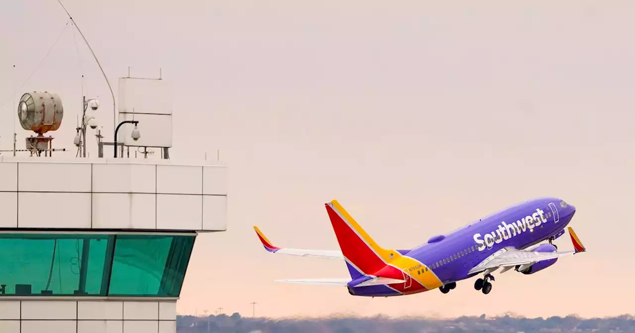 Employee profit-sharing returns as Southwest Airlines netted $977 million for 2021