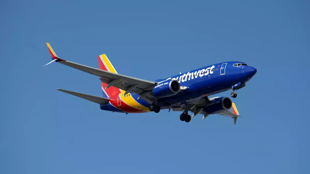 Southwest Airlines Says Omicron Will Drive a Loss in the First Quarter, But Expects 2022 Profit