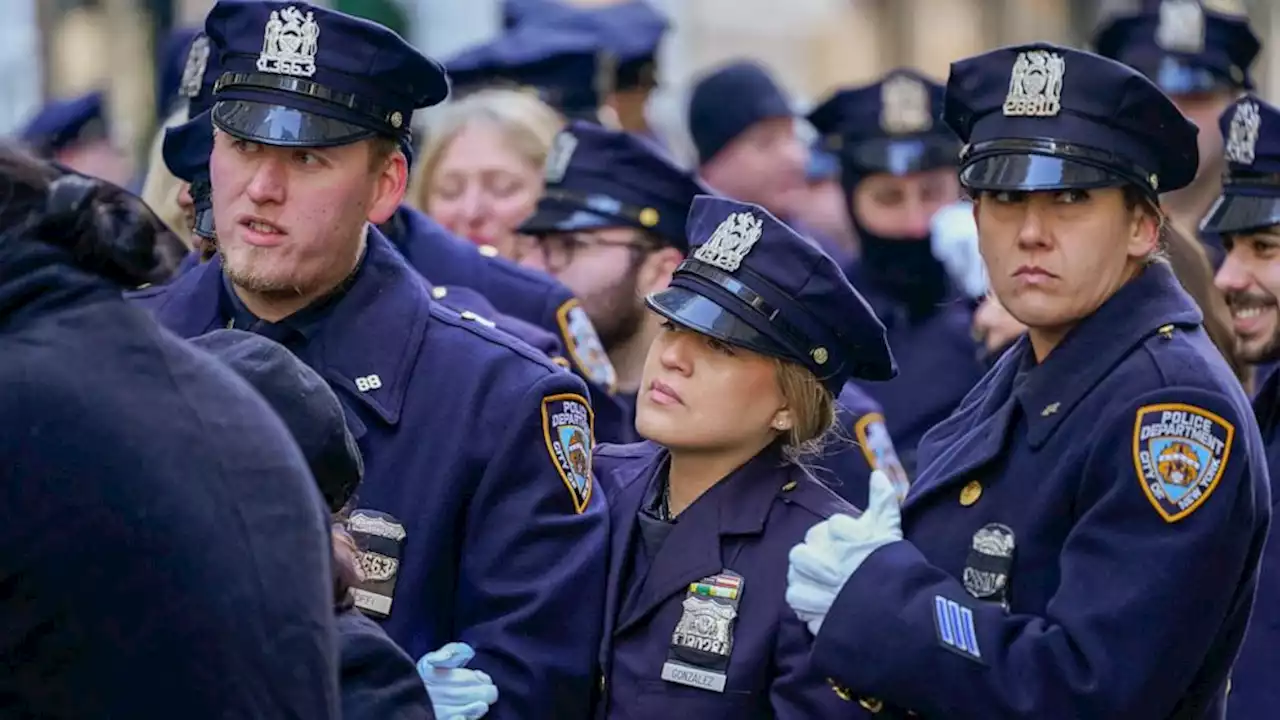 NYC gives final salute to slain NYPD officer