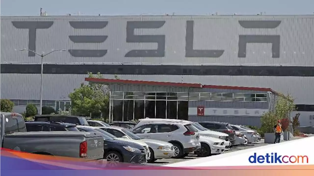 Saham Produsen Mobil Listrik Pada Rontok 'Disenggol' Tesla