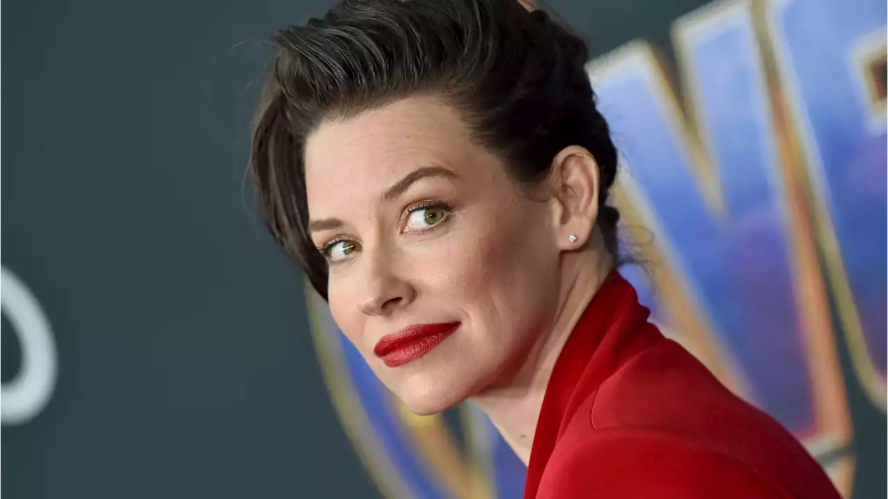 Evangeline Lilly Says She Went To Anti-Vaxxer Rally Because She's 'Pro-Choice'