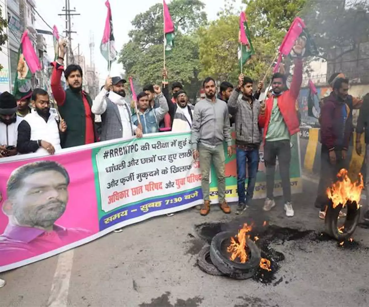 RRB NTPC Bihar Bandh: खान सर की अपील पर बंद से दूर दिखे सामान्‍य छात्र, छात्रों के आंदोलन को विपक्ष ने हथियाया