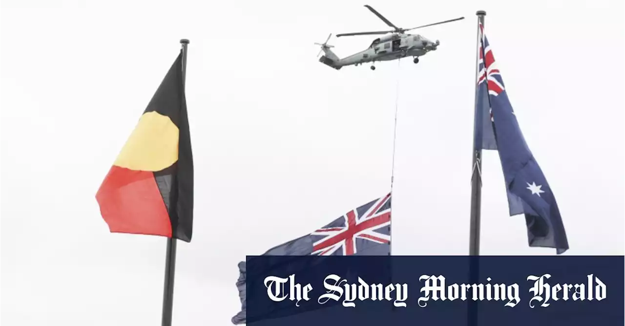 Fly the Aboriginal flag on the Harbour Bridge every day