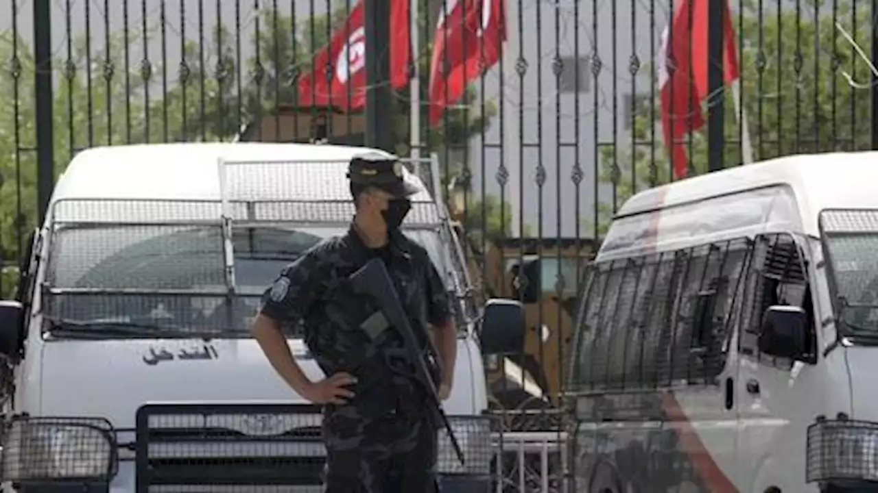 Tunisia police foil attack planned by woman trained in Syria