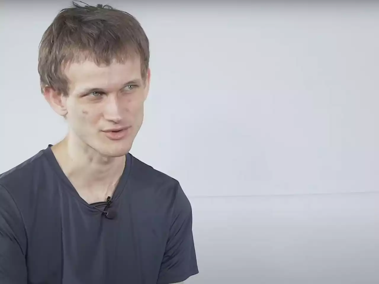 Vitalik Buterin Announces His Plans for $100 Million of Shiba Inu Funds