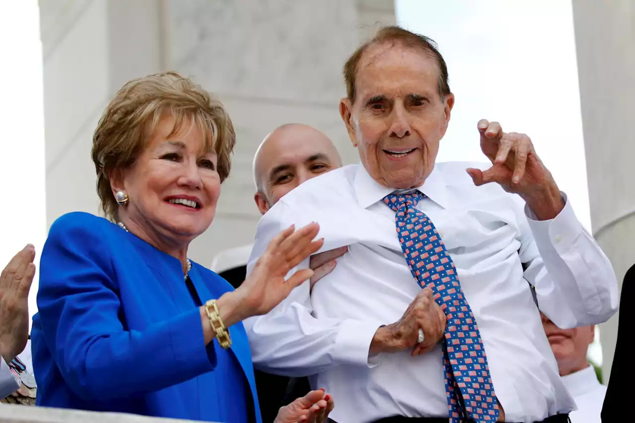 Bob Dole's burial Wednesday in Arlington National Cemetery