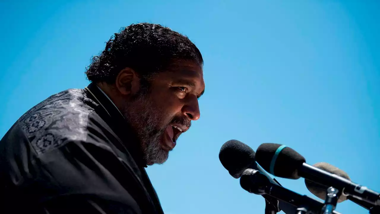 (S+) William Barber: Bürgerrechtsaktivist in den USA über Politik, Joe Biden und Aktivismus