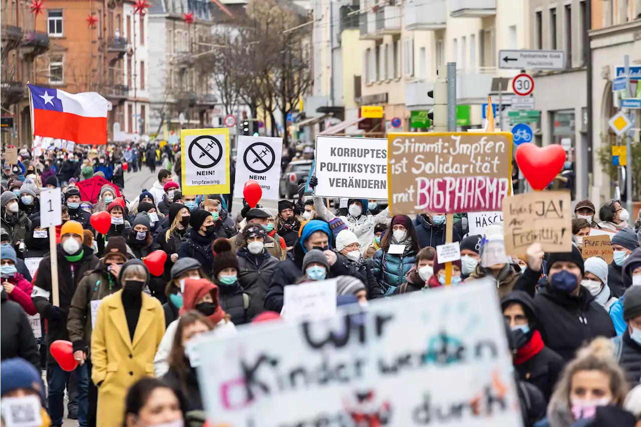 Kundgebungen - Wieder Demos in mehreren Städten gegen die Corona-Politik