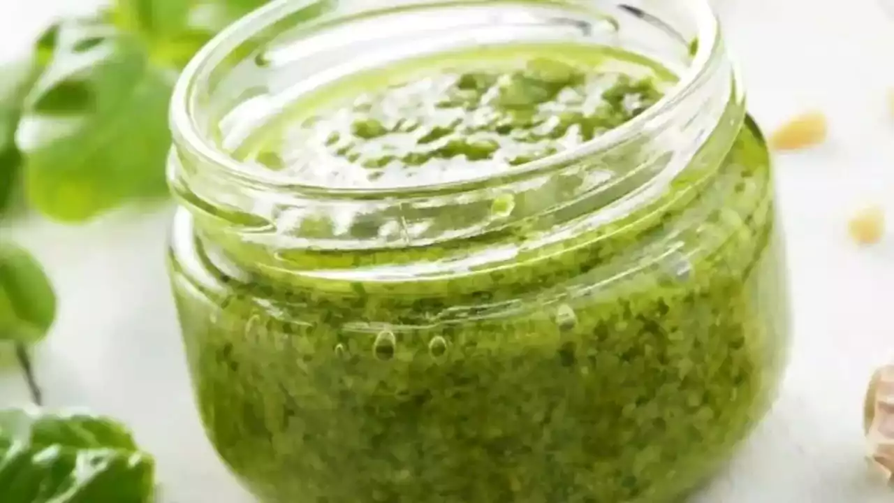 Quick and Easy Homemade Pesto Recipe — Eat This Not That