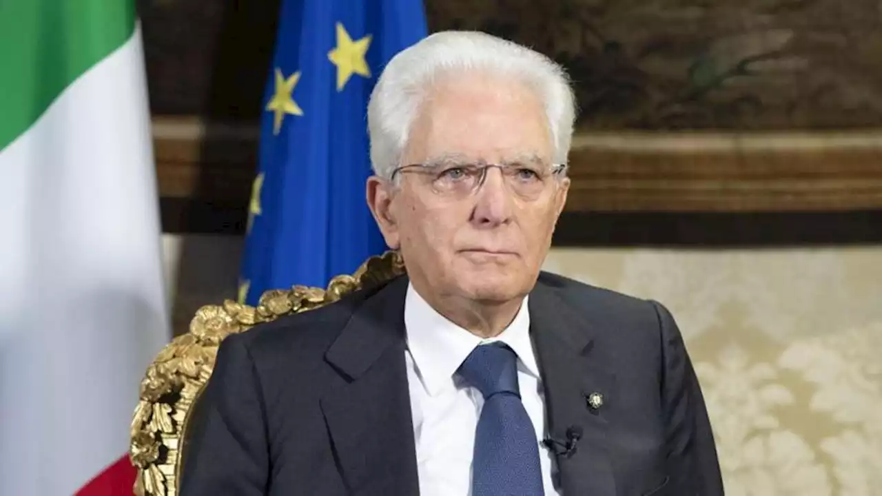 Fumata bianca: Sergio Mattarella è stato rieletto Presidente della Repubblica