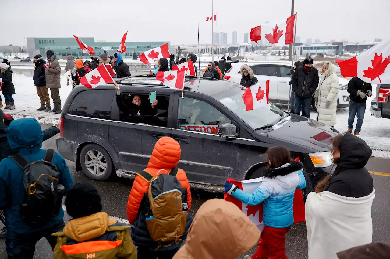 Police warn of ‘lone wolf’ threats as anti-vaccine protests converge on Ottawa