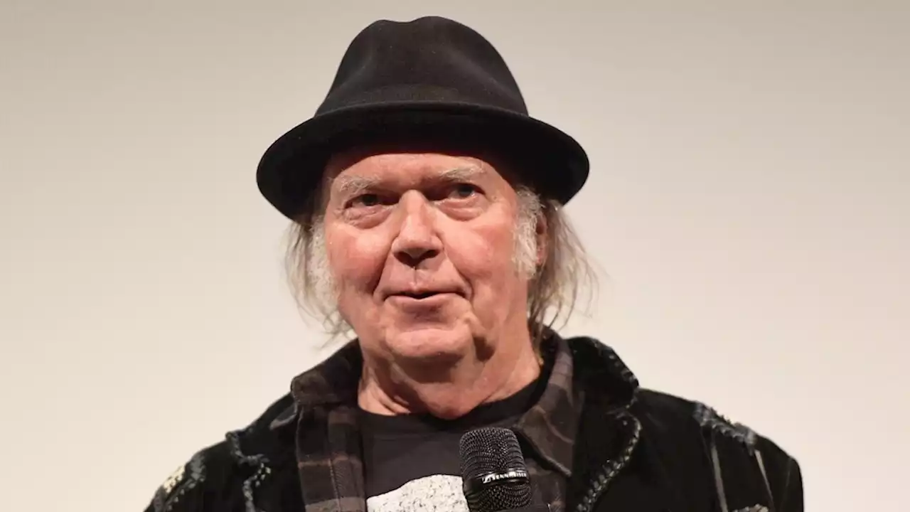 Neil Young Touts Amazon Music Promotion After Spotify Exit