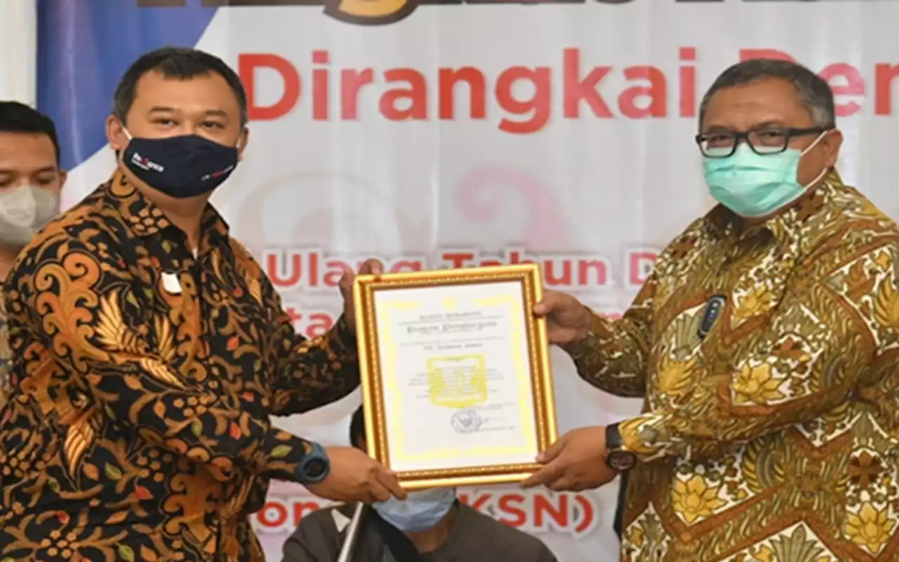 Semen Jawa dan Tambang Semen Sukabumi, Raih penghargaan CSR Sustainability Award | Kabar24 - Bisnis.com