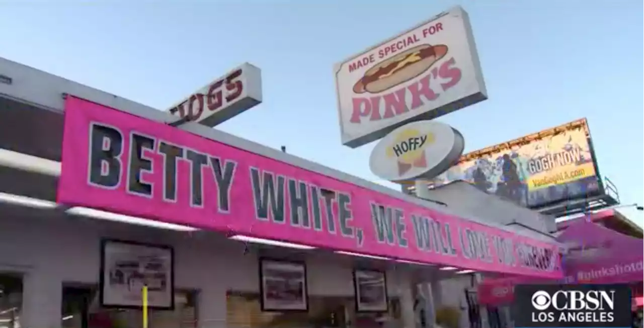 Pink's Hot Dogs Honors Betty White