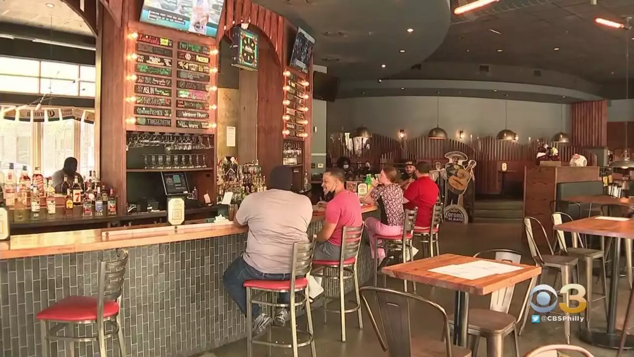 Philadelphia's Indoor Dining Mandate Goes Into Effect Monday