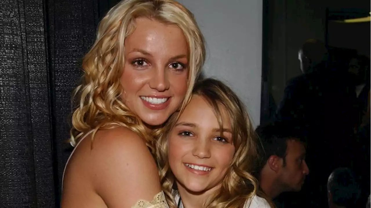 Latest Britney Spears Fallout: She Unfollows Sister On Instagram