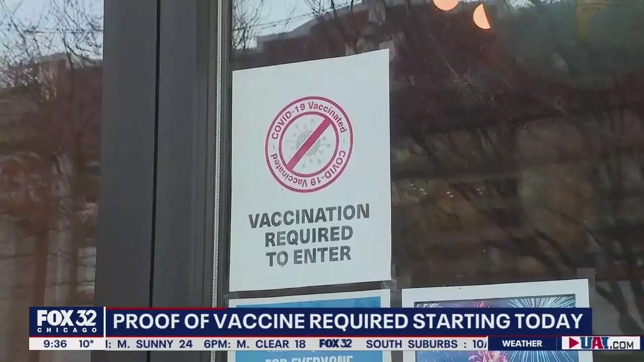 Thousands of Cook County businesses now required to ask for proof of vaccination