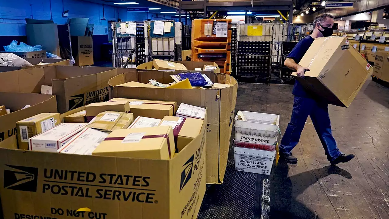 US Postal Service recovers from 2020 holiday shipping disasters