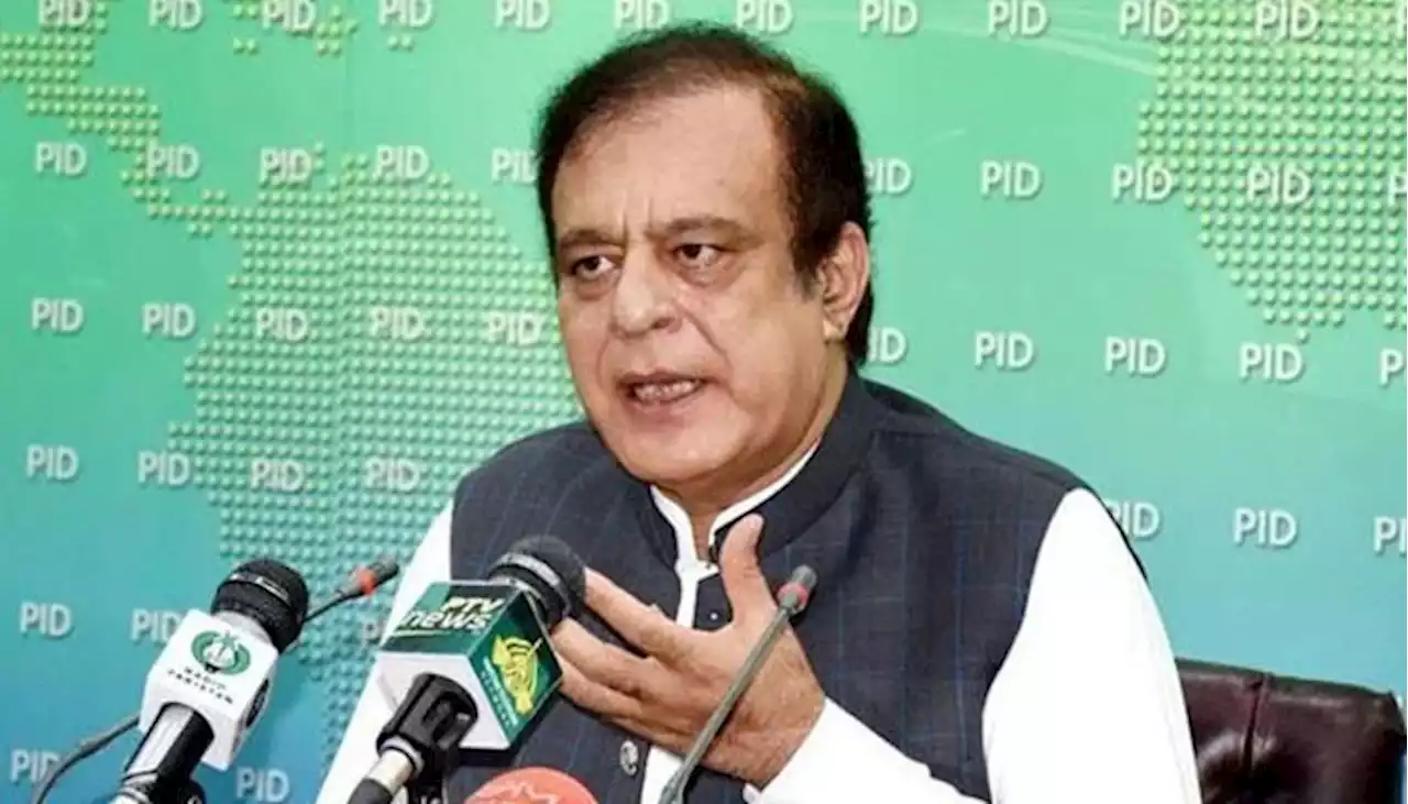 آصف زرداری کو کریڈٹ دیتا ہوں، مقدمات کا سامنا کر رہے ہیں، شبلی فراز