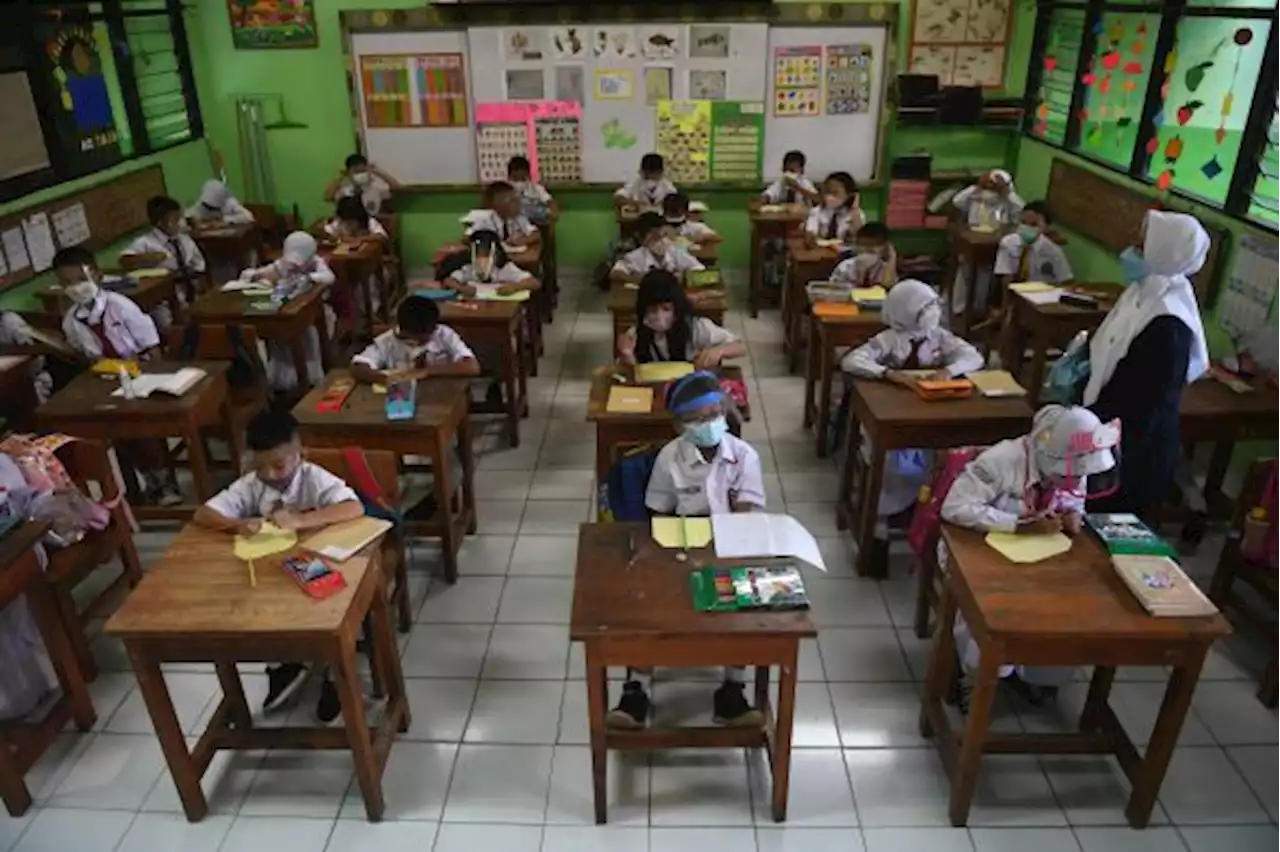 Orang Tua Murid Khawatir dengan PTM 100%, KPAI Minta Prokes Dilaksanakan dengan Ketat