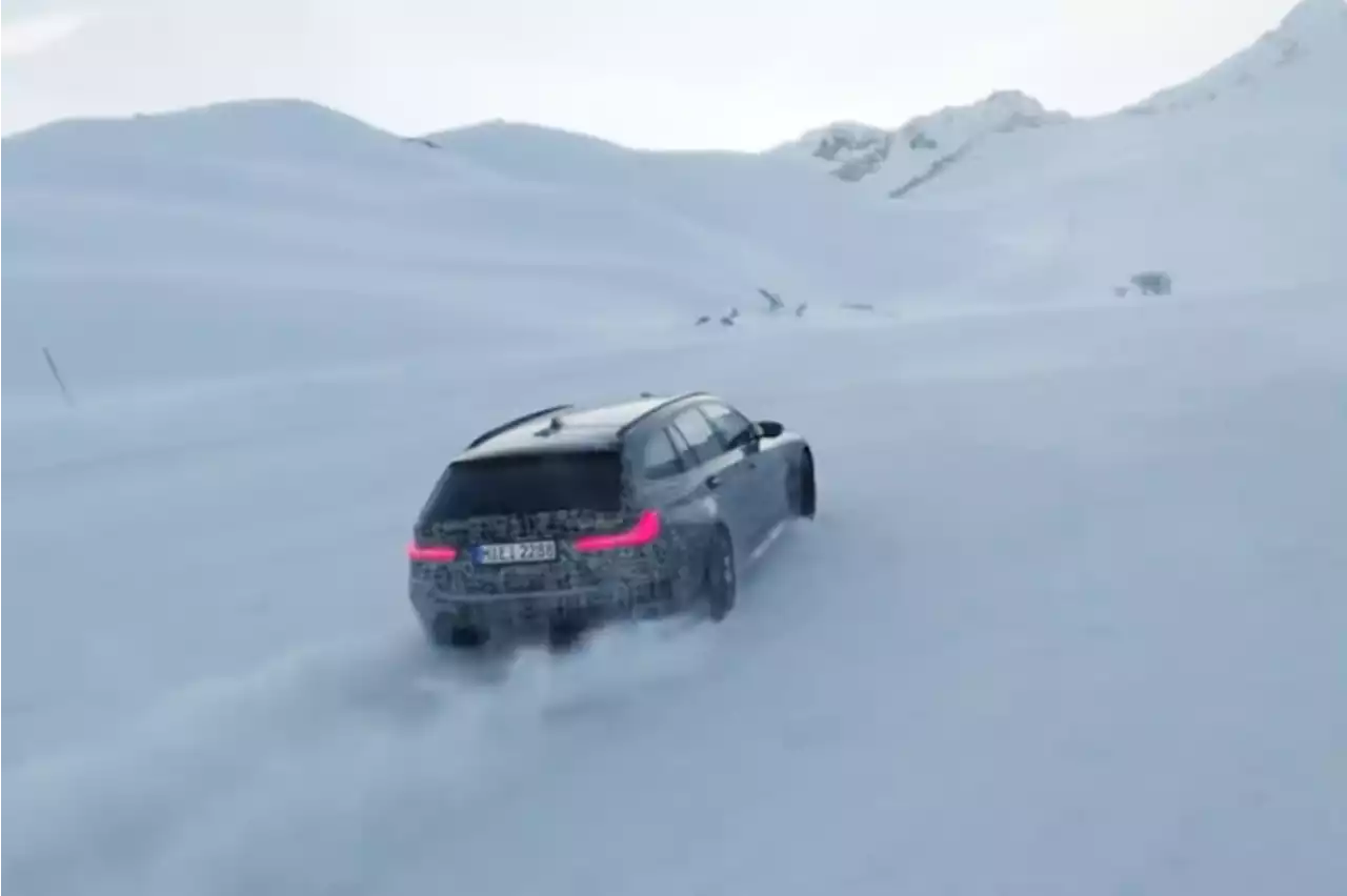 BMW M3 Touring prototype goes drifting in the Alps