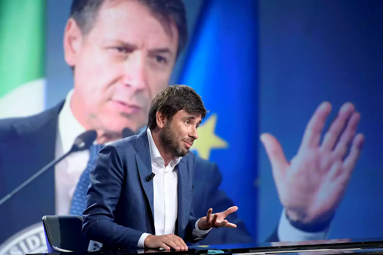 Quirinale 2022, Di Battista difende Conte