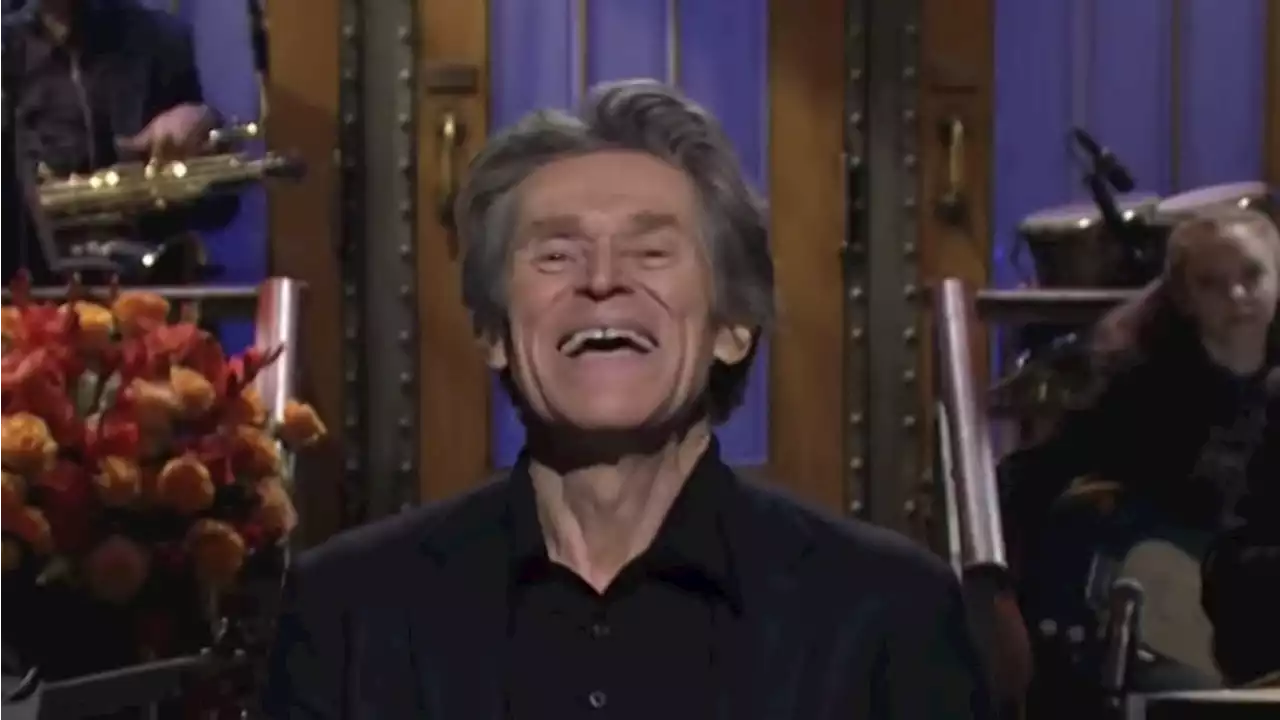 ‘SNL’: Willem Dafoe Pestered By Appleton, Wisconsin Couple In Opening Monologue